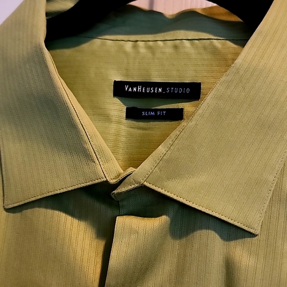 Van Heusen Studio Mens Shirt. Slim Fit - Picture 2 of 6